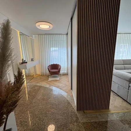 Apartma Tyrseva アパート マリボル