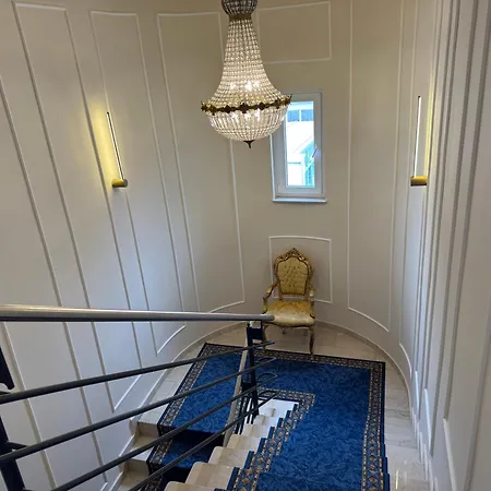 Apartma Tyrseva アパート *