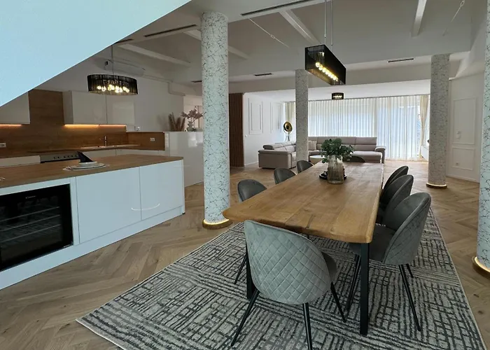 Apartma Tyrseva * Μαριμπόρ