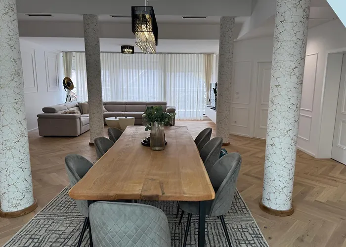 Apartma Tyrseva Apartment