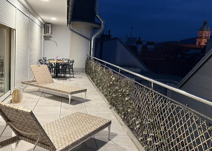 Apartment Apartma Tyrseva *